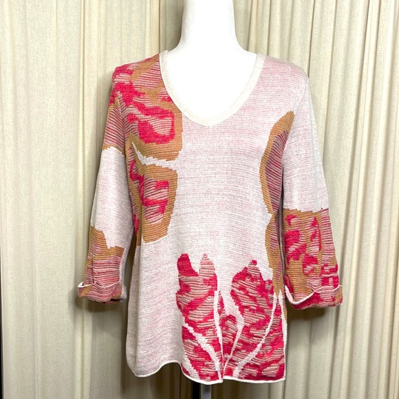 NIC+ZOE - CREAM BASE W/ CORAL & ORANGE FLOWERS VNECK SWEATER SIZE LARGE - Picture 1 of 15